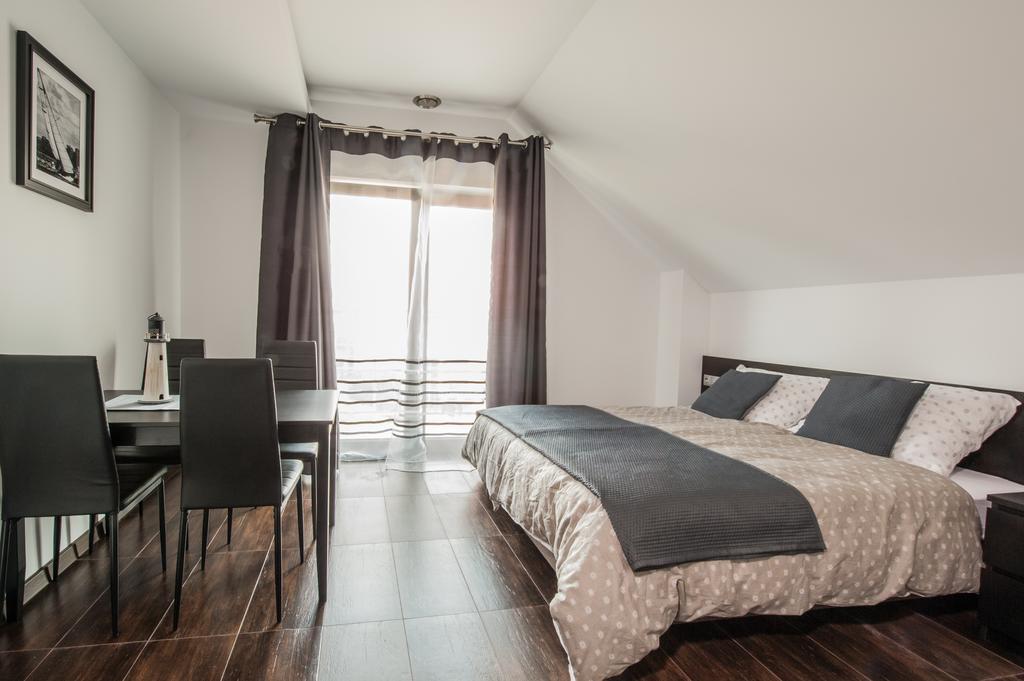 Rezerwat85 Lägenhet Gdańsk Exteriör bild